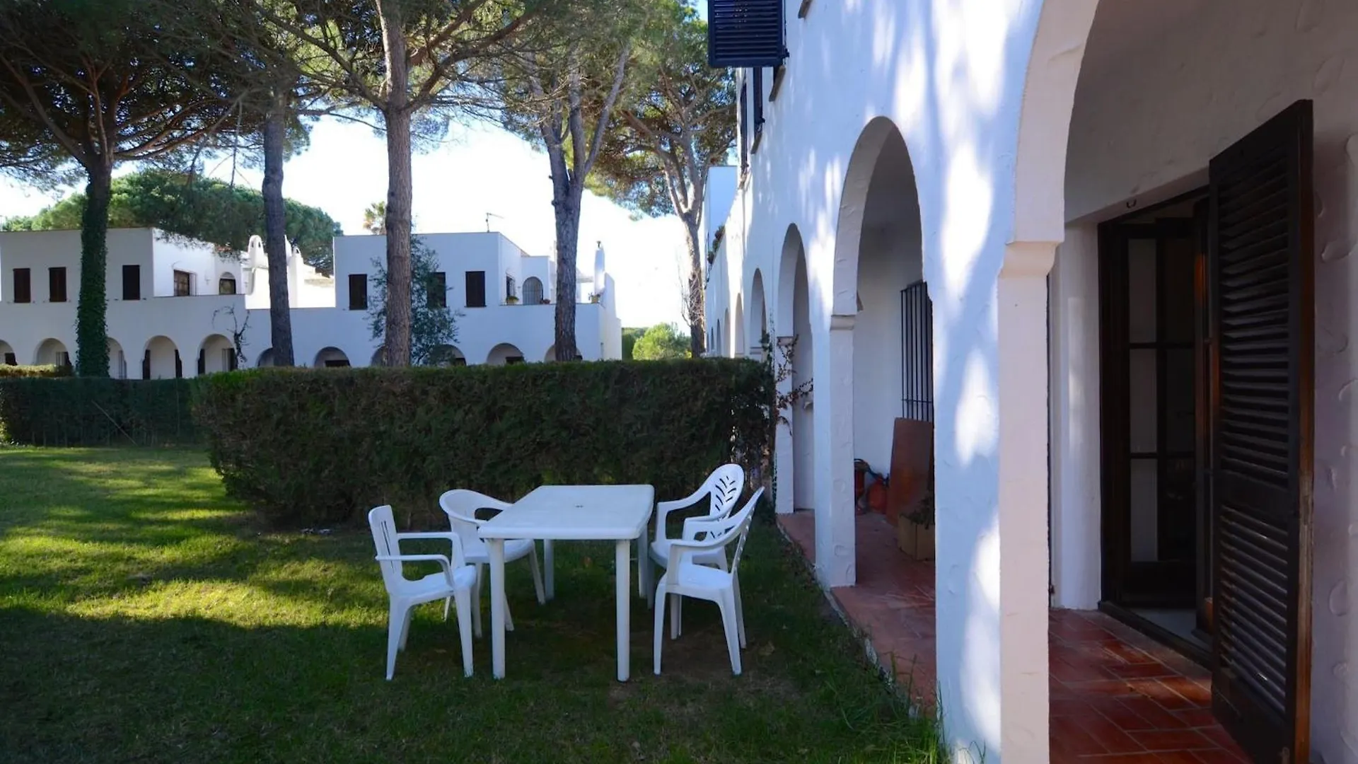 Piverd Del Golf 35 Pals 0*,  Spain